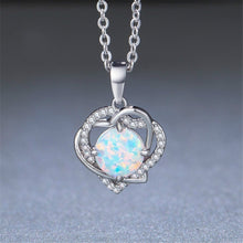 Load image into Gallery viewer, Heart-shaped Pendant Necklace For Women